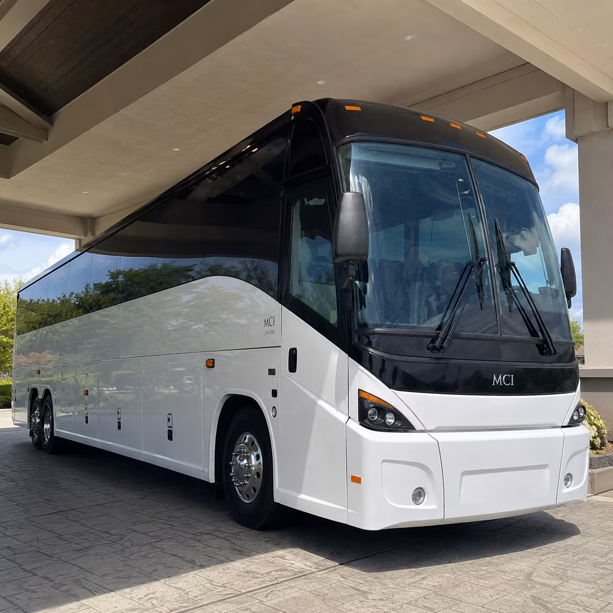 busrentalbloomington com can help you set up msp airport employee shuttles for any airline or ground team