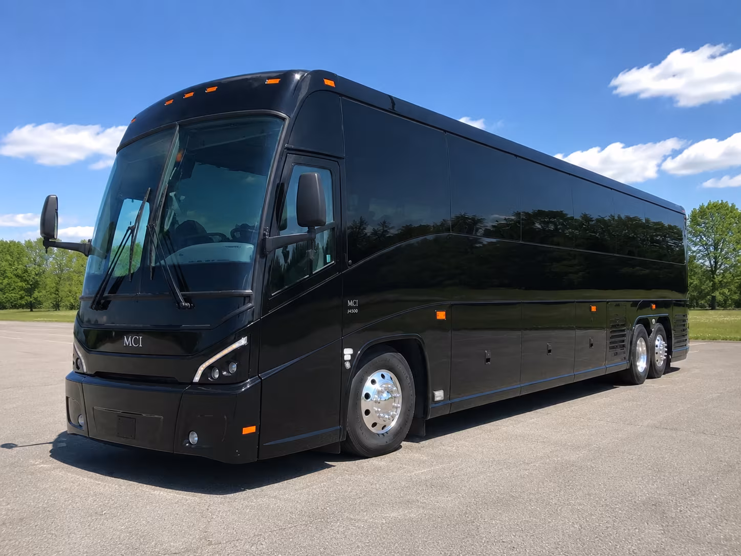 shuttle buses between bloomington hotels and your ceremony venue